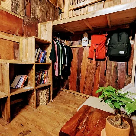 The Gk House Hostel, Ecolliving, Central City, Natural Wooden, Chill View Rooftop, Restaurant And Cocktail Bar Ho Chi Minh City Exterior photo