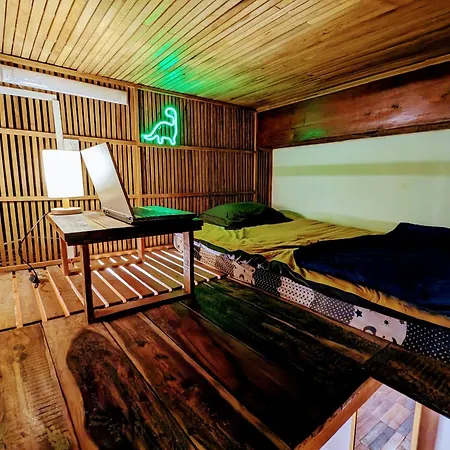 The Gk House Hostel, Ecolliving, Central City, Natural Wooden, Chill View Rooftop, Restaurant And Cocktail Bar Ho Chi Minh City Exterior photo