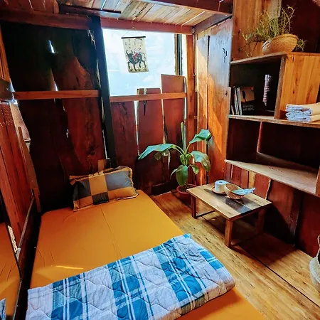 The Gk House Hostel, Ecolliving, Central City, Natural Wooden, Chill View Rooftop, Restaurant And Cocktail Bar Ho Chi Minh City Exterior photo