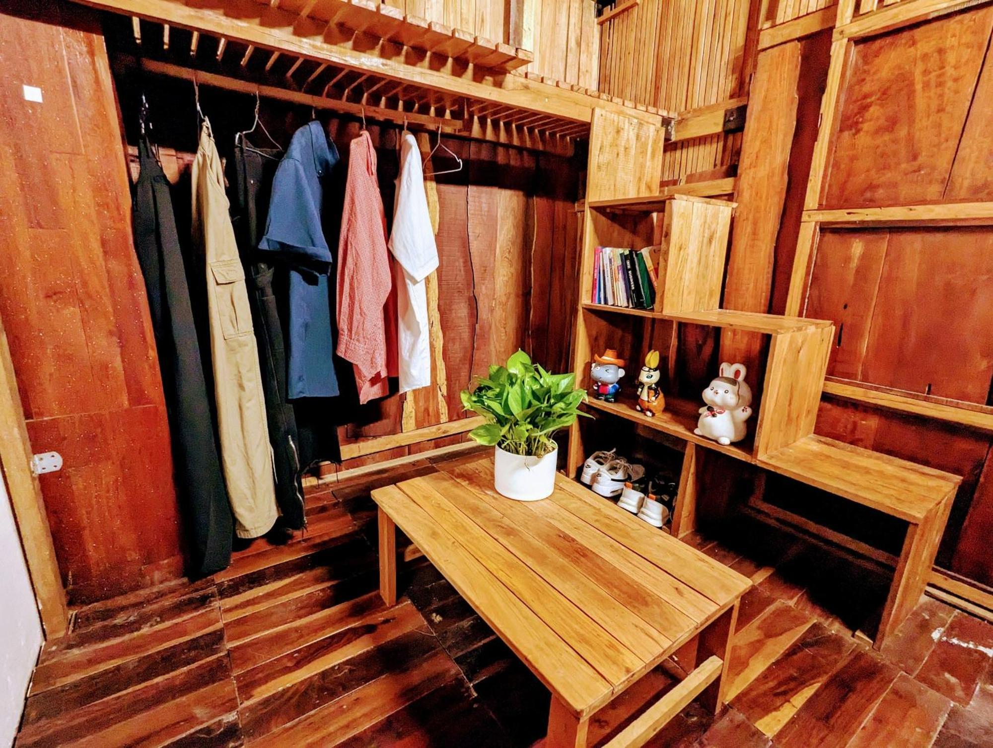 The Gk House Hostel, Ecolliving, Central City, Natural Wooden, Chill View Rooftop, Restaurant And Cocktail Bar Hôtel capsule Hô Chi Minh-Ville