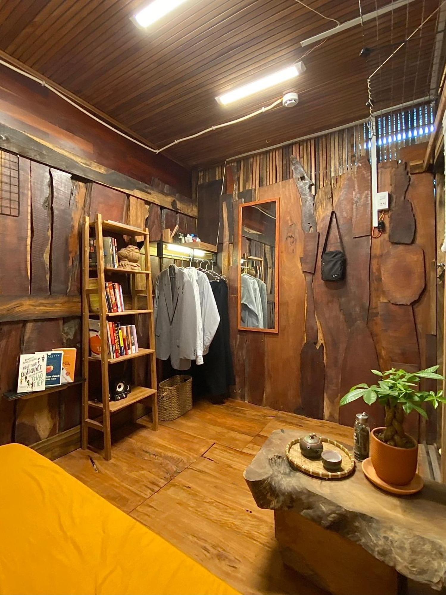 The Gk House Hostel, Ecolliving, Central City, Natural Wooden, Chill View Rooftop, Restaurant And Cocktail Bar * Hô Chi Minh-Ville