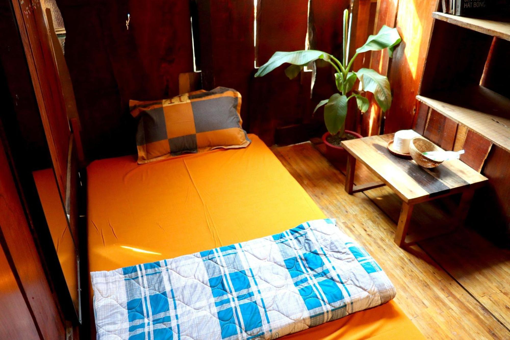 The Gk House Hostel, Ecolliving, Central City, Natural Wooden, Chill View Rooftop, Restaurant And Cocktail Bar Hôtel capsule
