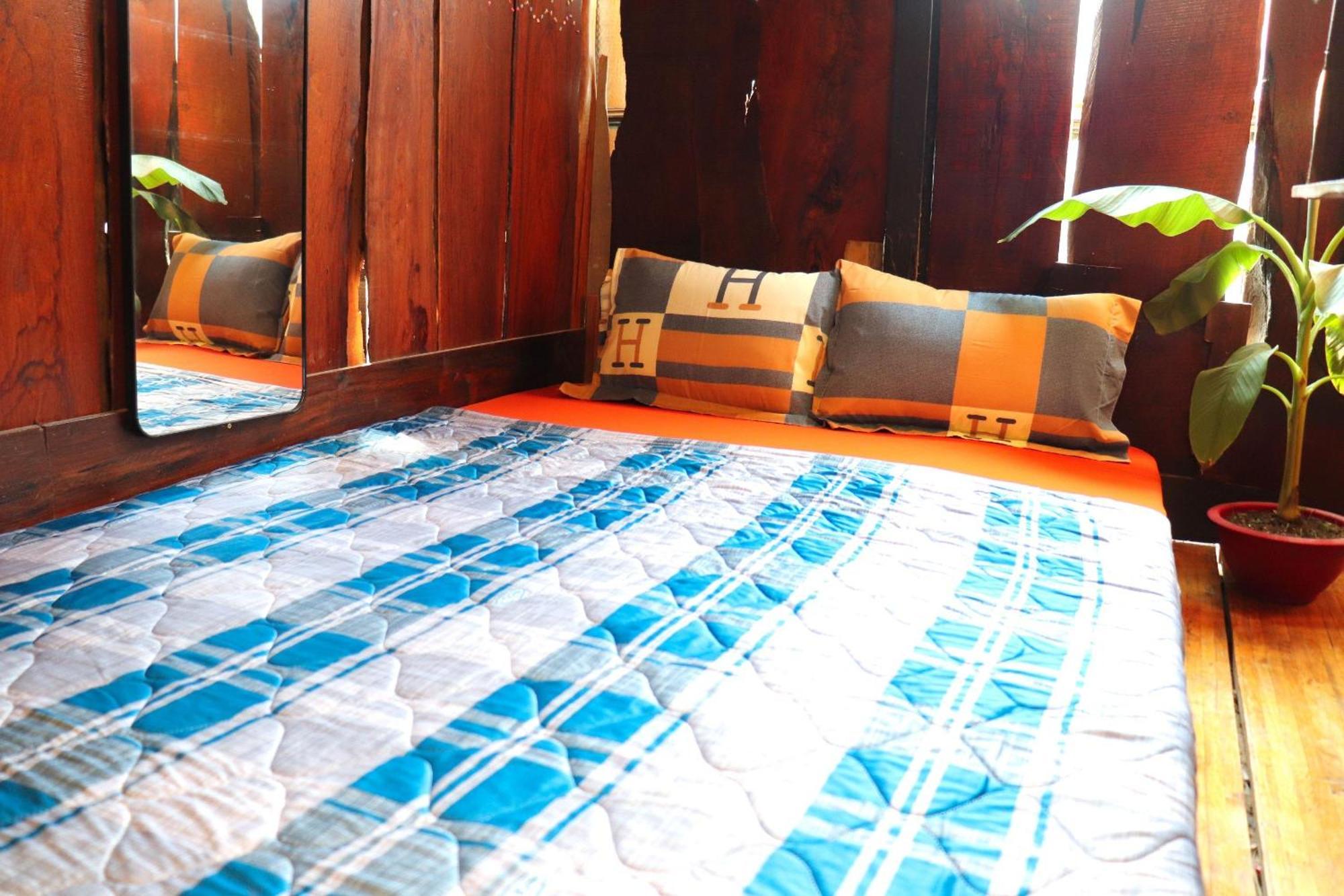 The Gk House Hostel, Ecolliving, Central City, Natural Wooden, Chill View Rooftop, Restaurant And Cocktail Bar Hôtel capsule *